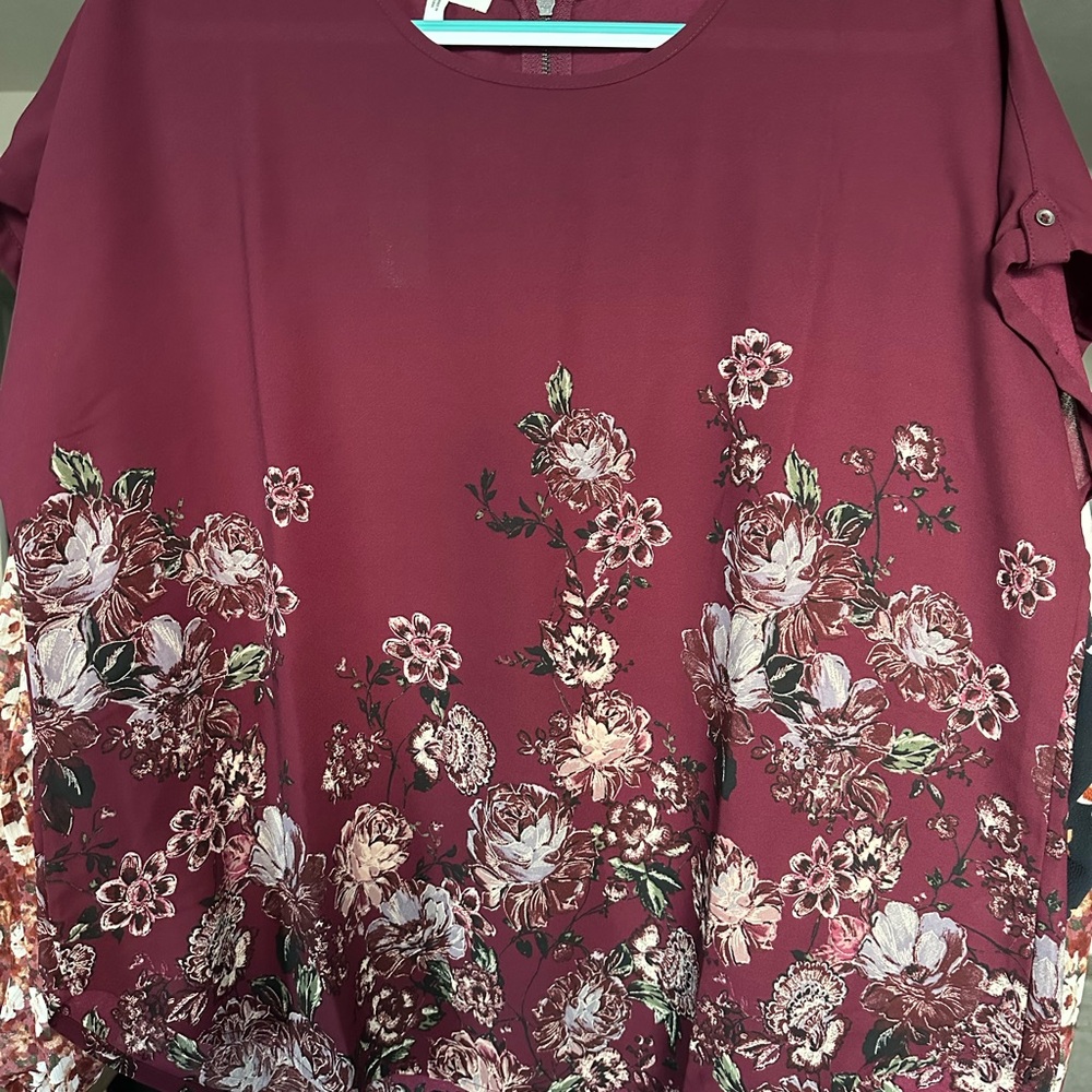 Multiple Women's Top